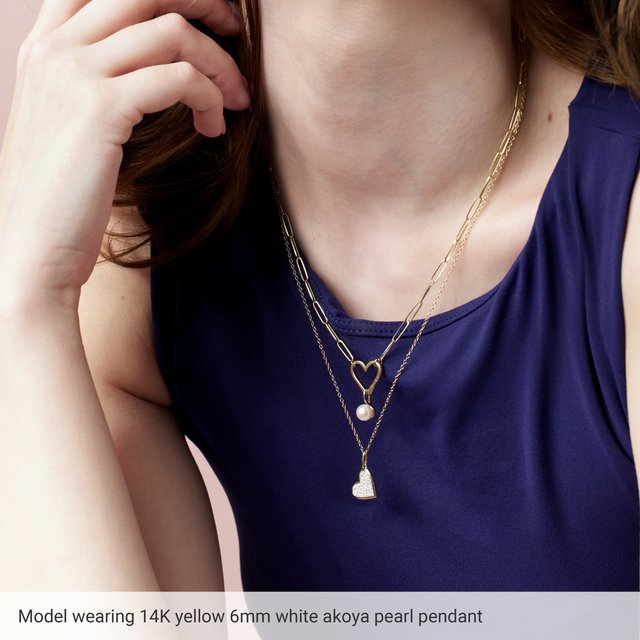 Pearl Solitaire Charm/Pendant