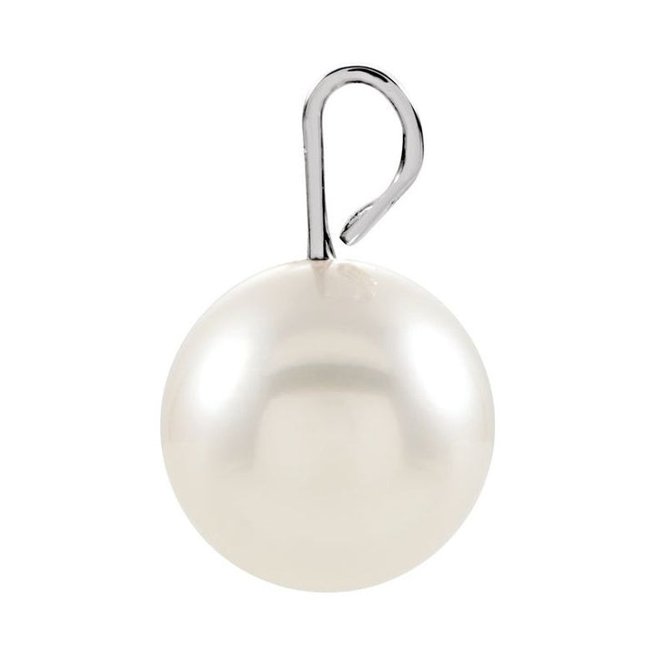 Solitaire Pearl Pendant
