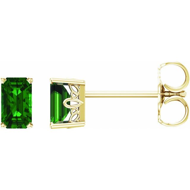 Emerald 4-Prong Scroll SettingÂ® Stud Earrings
