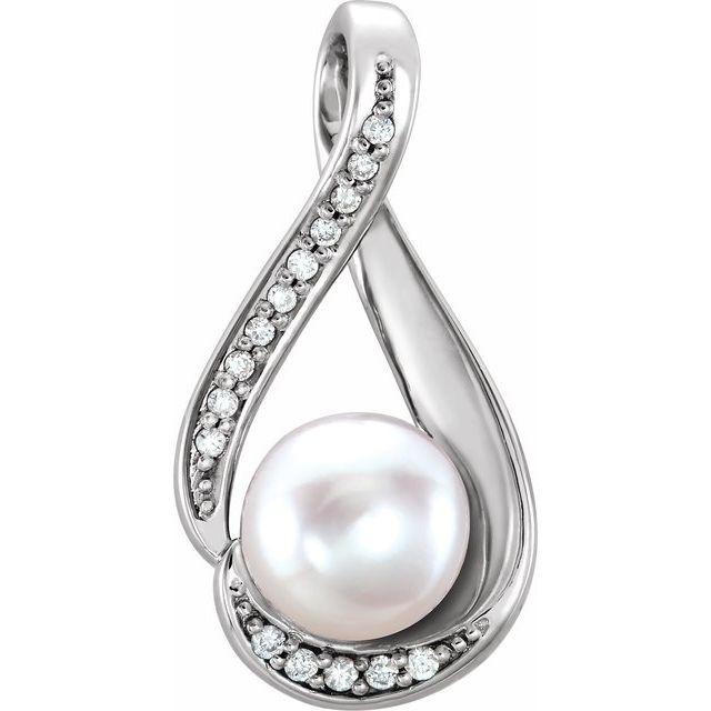 Accented Pearl Pendant