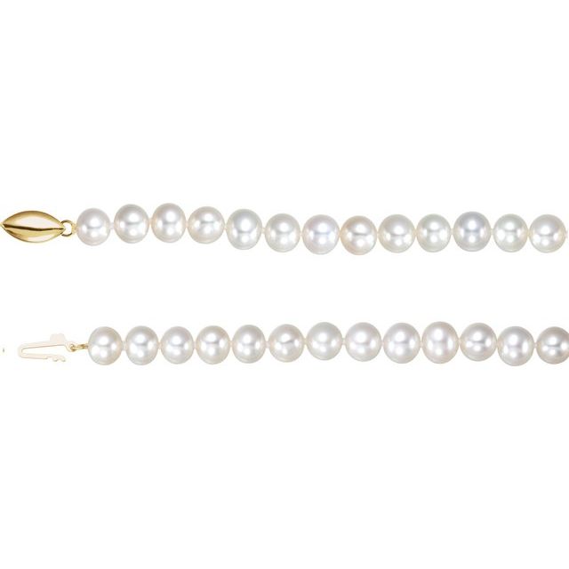 PanacheÂ® Pearl Necklace
