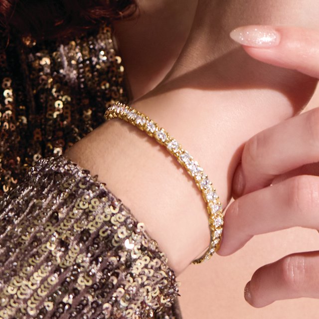 Line Bracelet